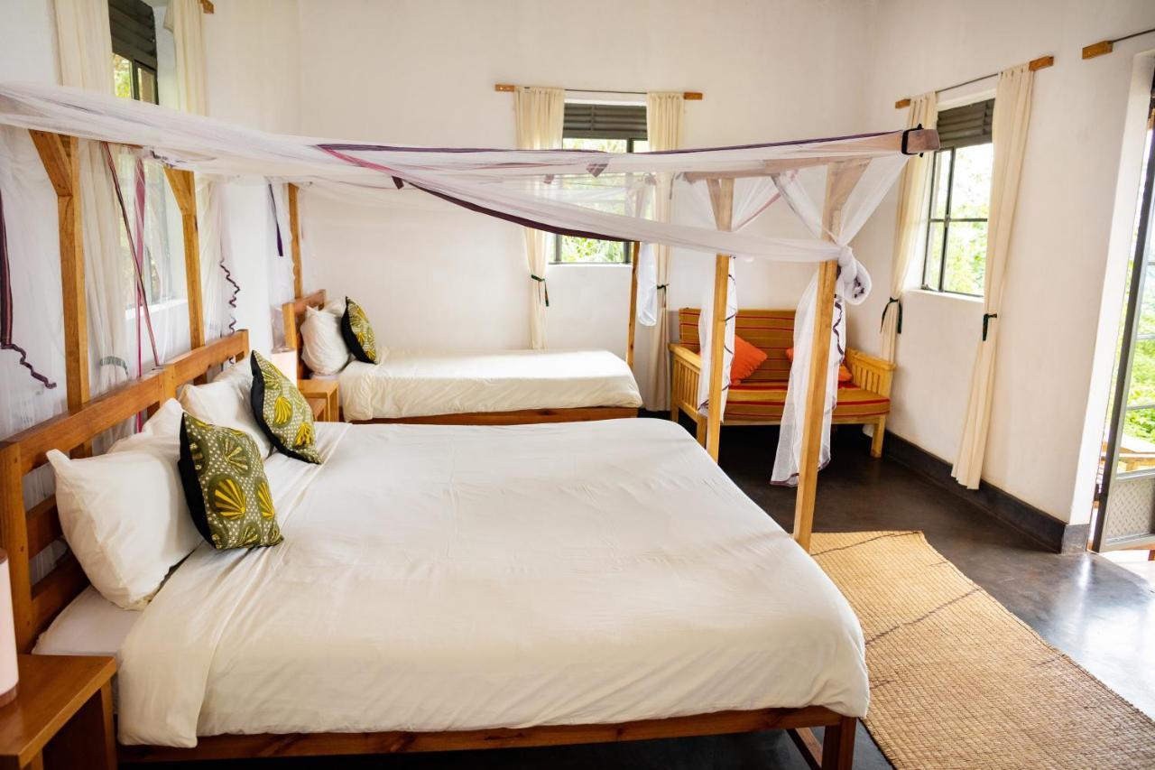 Isunga Lodge Kibale National Park Eksteriør billede