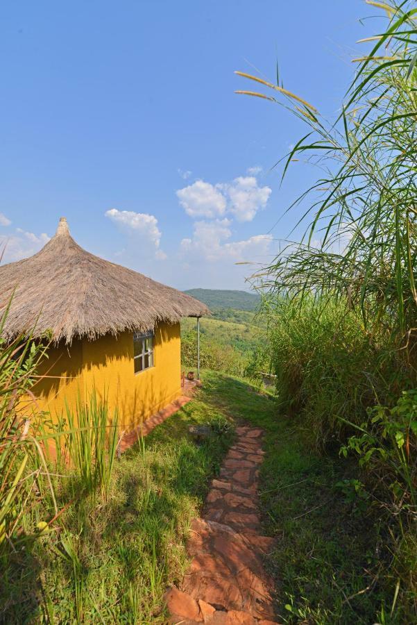 Isunga Lodge Kibale National Park Eksteriør billede