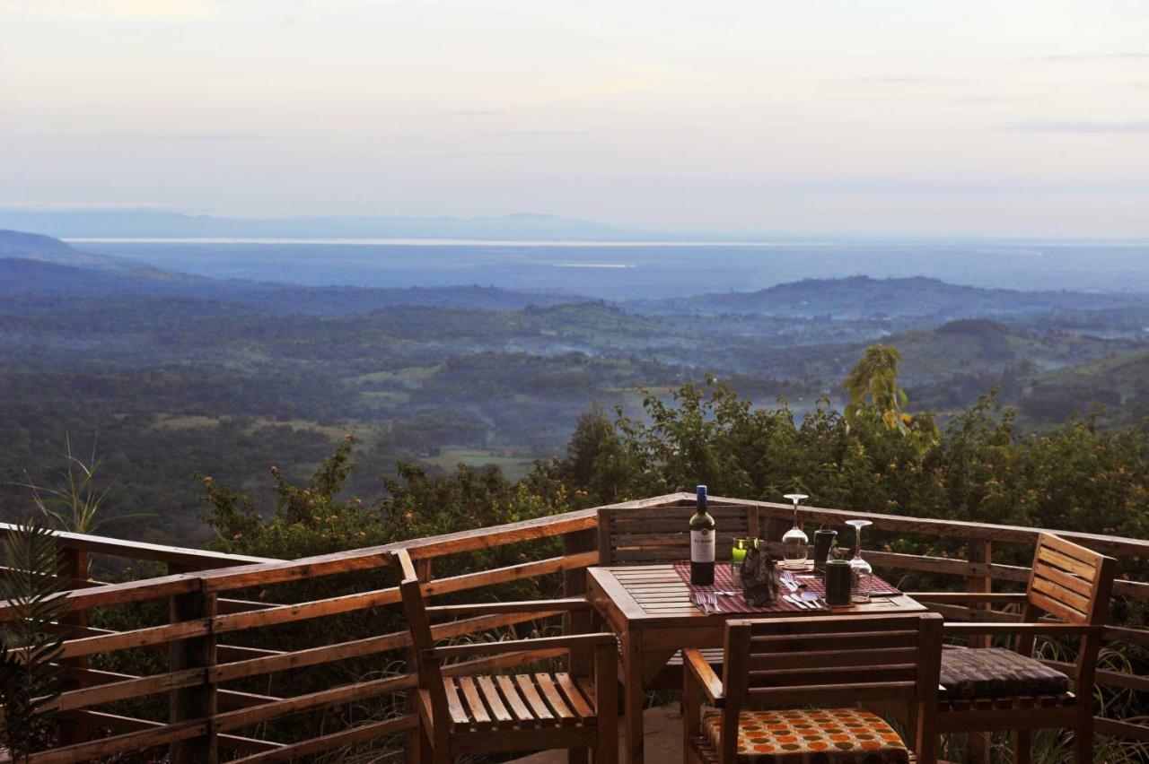Isunga Lodge Kibale National Park Eksteriør billede